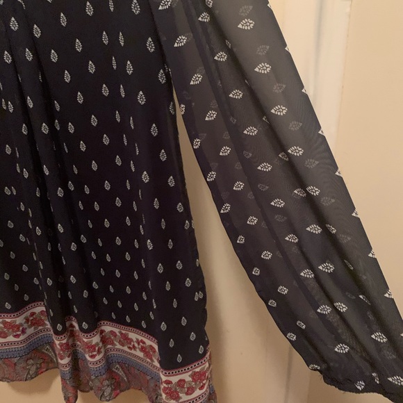 Dress - Picture 5 of 5